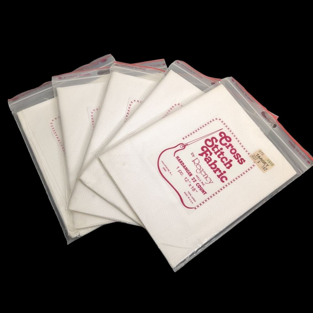 5 Counted Cross Stitch 12x18 22 Count Cotton Fabric White Vintage USA